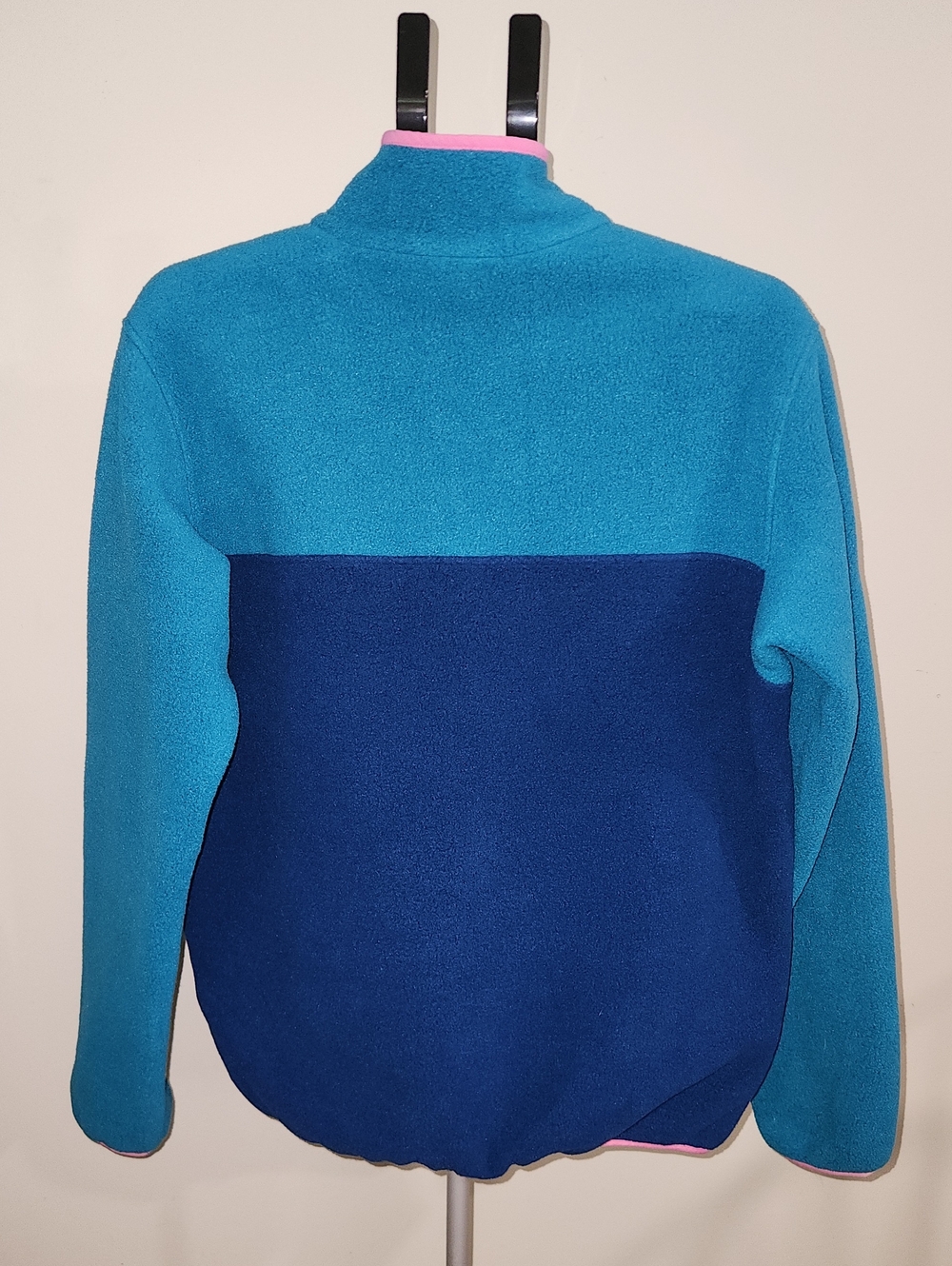 Patagonia Womens Synchilla Fleece - Teal, Navy & Pink. Size Large. - Picture 2 of 5